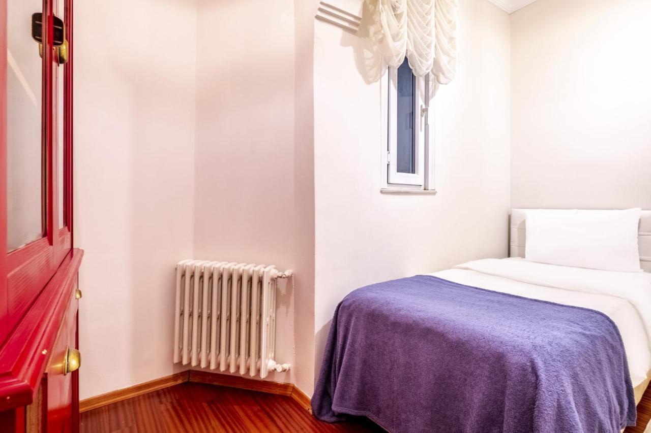 Centrally Located Apartment With Balcony In Sisli Istanbul Eksteriør billede