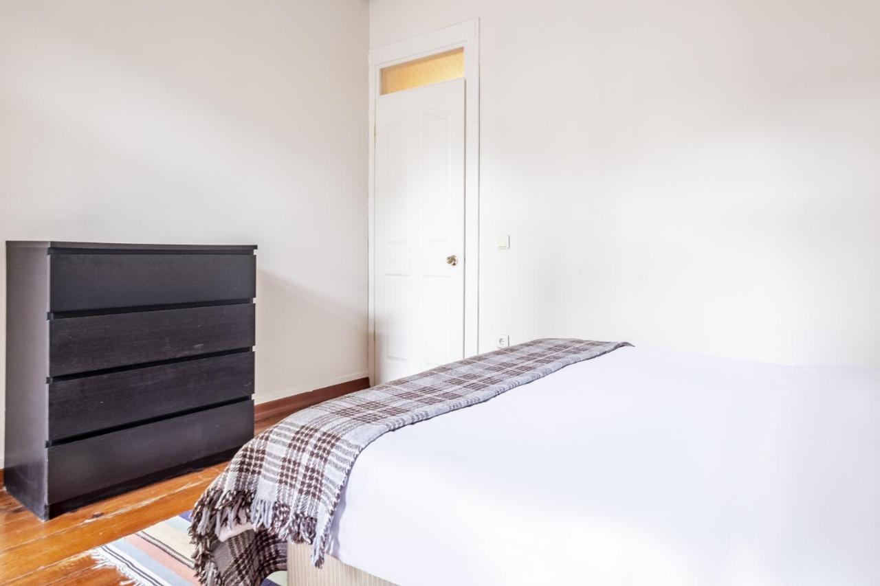 Centrally Located Apartment With Balcony In Sisli Istanbul Eksteriør billede