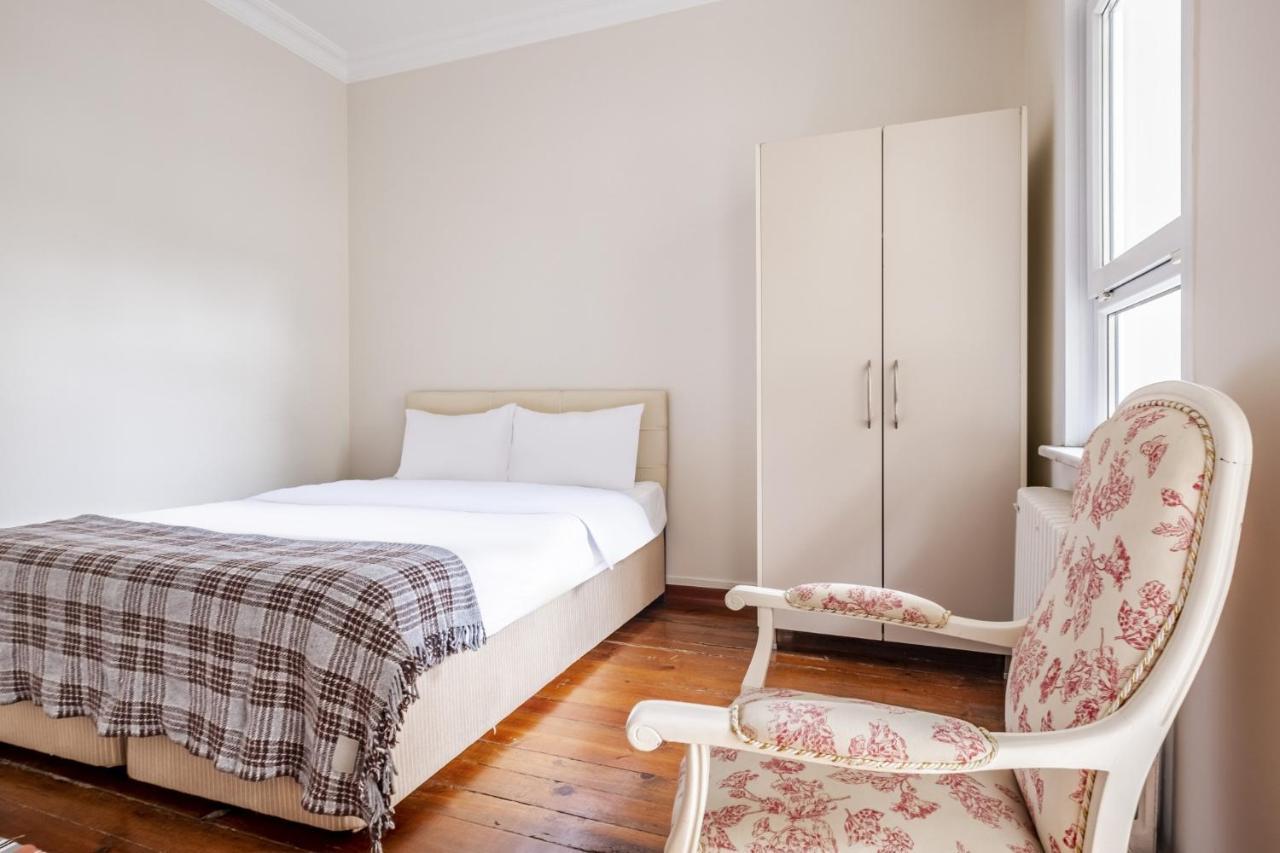 Centrally Located Apartment With Balcony In Sisli Istanbul Eksteriør billede